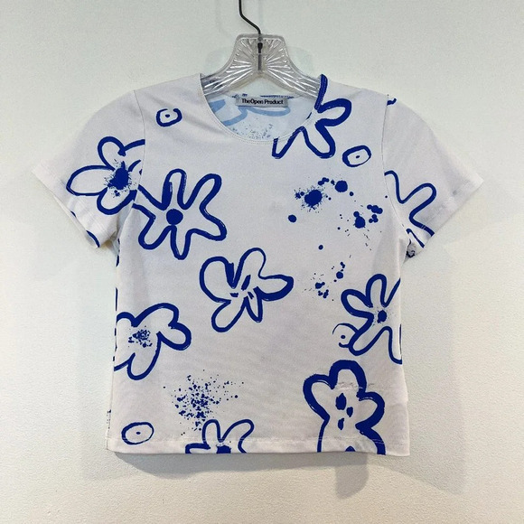 The Open Product White Blue Floral Beachy Tropical Cropped Short Sleeve Baby Tee - Picture 2 of 8